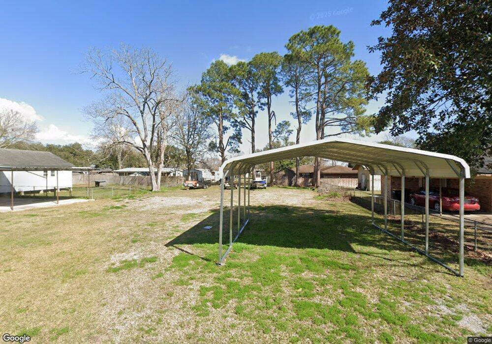 113 Friend St, New Iberia, LA 70563 - photo 1