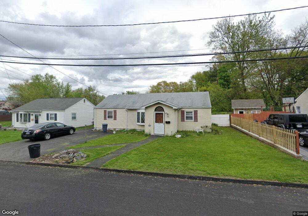 11 Maple Ave, Garnerville, NY 10923 - photo 1