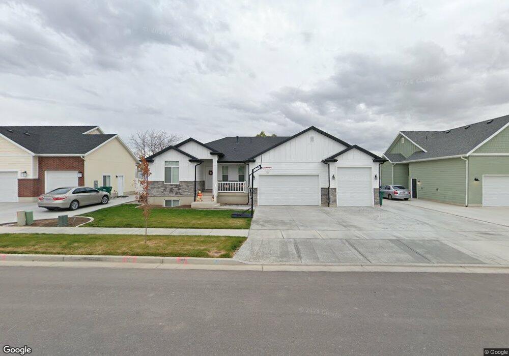 2231 W 800 S, Layton, UT 84041 - photo 1