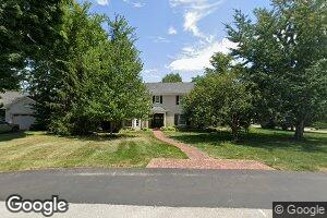 501 Club Ln, Louisville, KY 40207