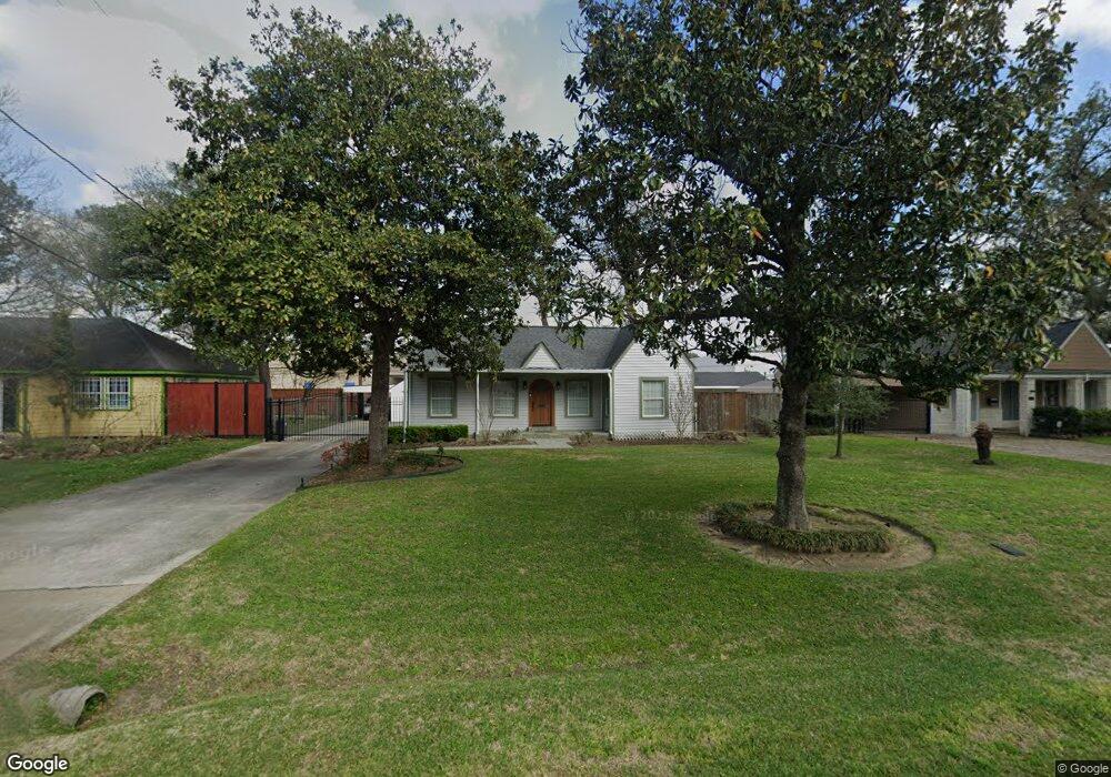 3210 Randall St, Houston, TX 77018 - photo 1
