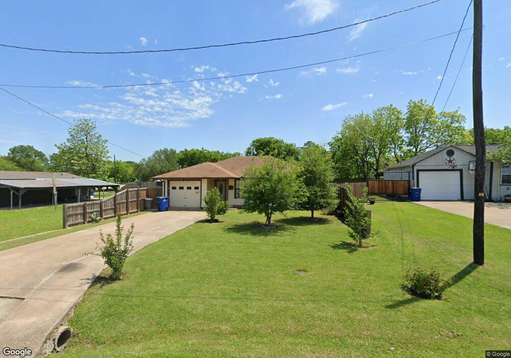 905 E Brown St, Ennis, TX 75119 - photo 1