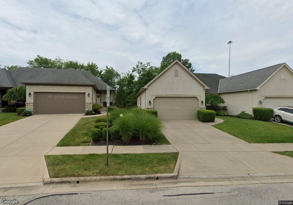 5981 McNaughten Grove Ln, Columbus, OH 43213 - photo 1