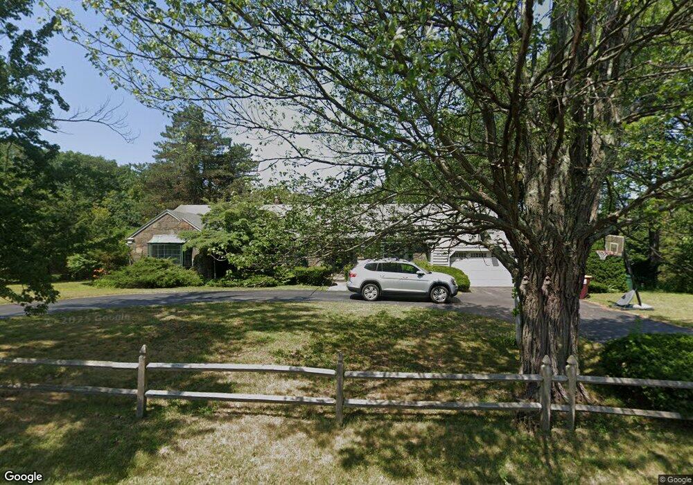 1277 Ruffner Rd, Schenectady, NY 12309 - photo 1