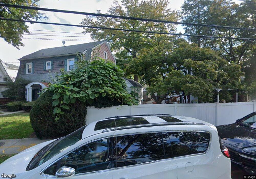 4751 Parsons Blvd, Flushing, NY 11355 - photo 1
