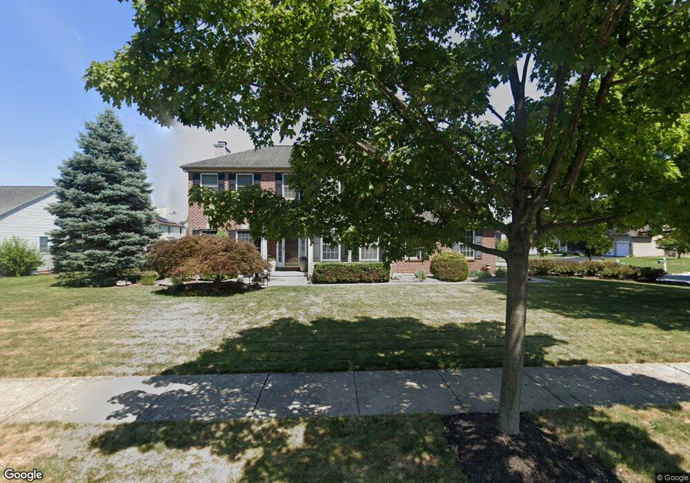 1250 Crofton Dr, Bethlehem, PA 18017 - photo 1