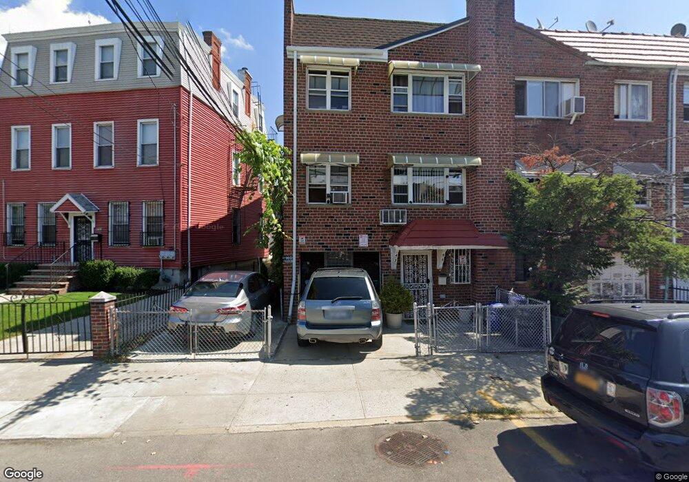 47-05 Newtown Rd unit 3, Long Island City, NY 11103 - photo 1