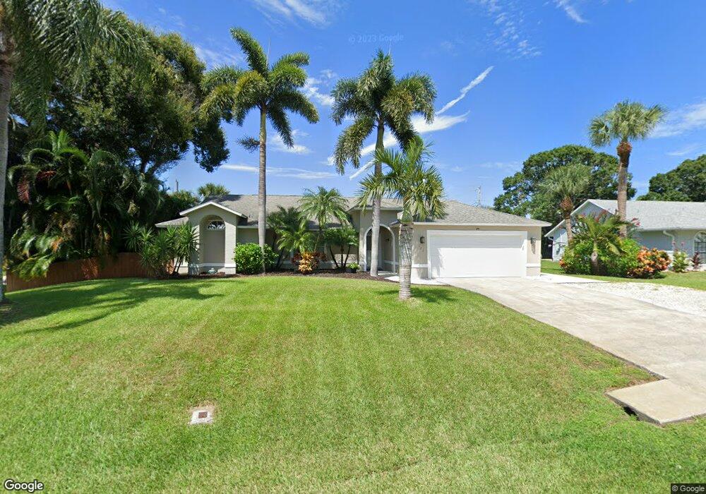 122 Melton Ave, Sebastian, FL 32958 - photo 1