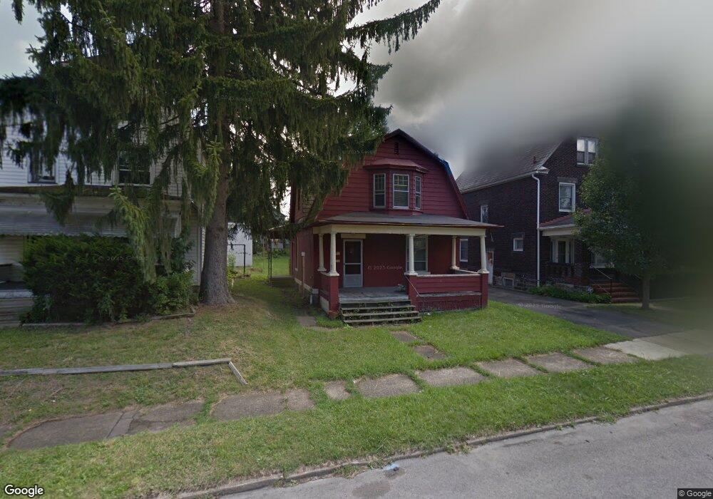 703 Spruce Ave, Sharon, PA 16146 - photo 1