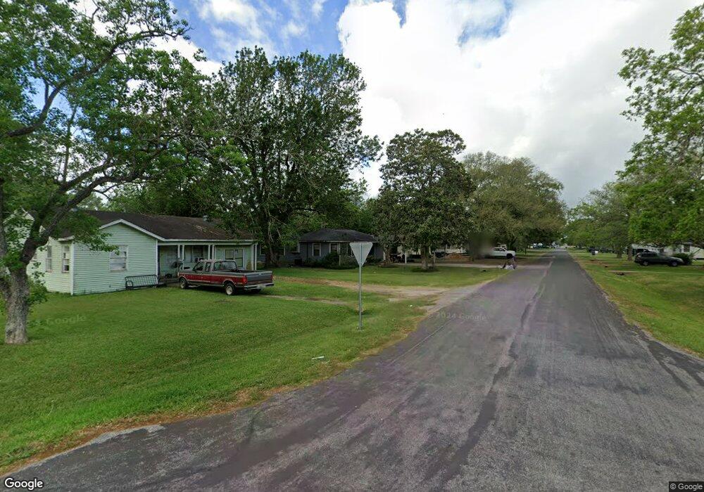 3228 13th St, Bay City, TX 77414 - photo 1