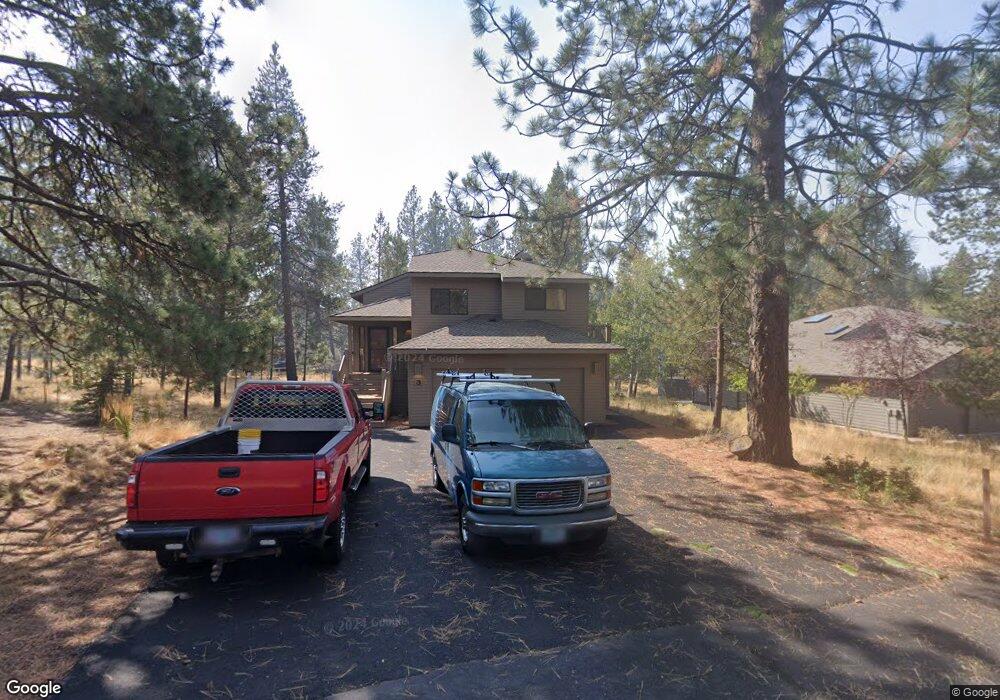 17855 Lava Butte Ln, Bend, OR 97707 - photo 1