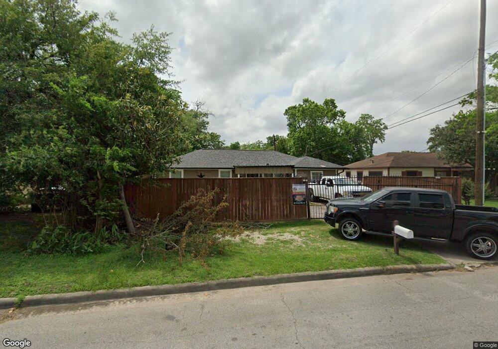10509 Lera St, Houston, TX 77016 - photo 1