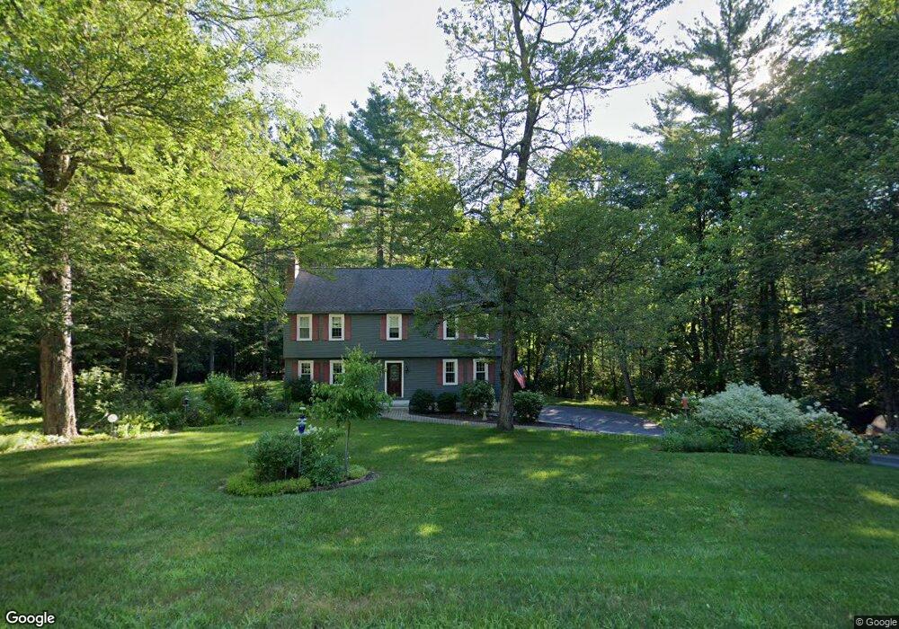 12 Williamsburg Dr, Amherst, NH 03031 - photo 1