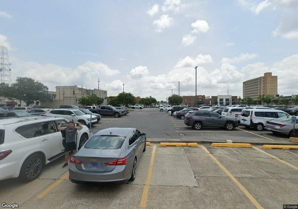 127 W Broad St, Lake Charles, LA 70601 - photo 1