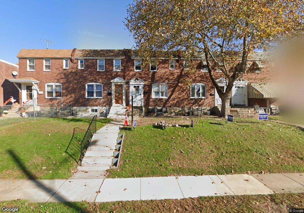 546 Jansen Ave, Essington, PA 19029 - photo 1