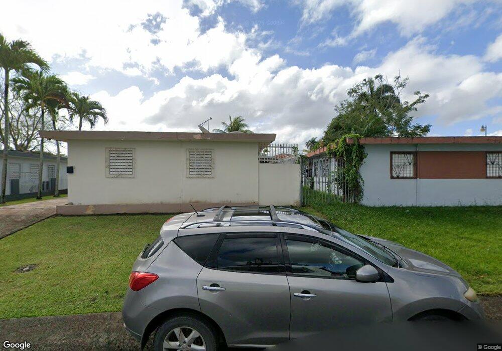 6 Calle 6 E, Bayamon, PR 00961 - photo 1