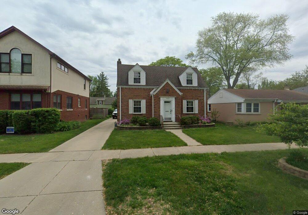 1453 E Walnut Ave, Des Plaines, IL 60016 - photo 1
