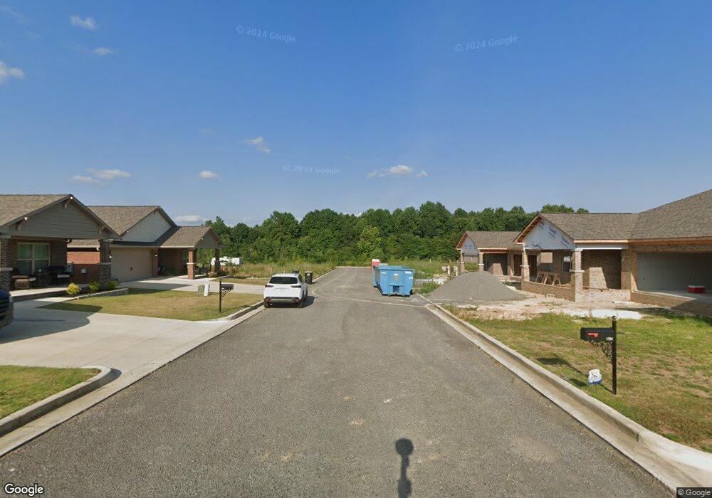 10 Heritage Cir, Cullman, AL 35055 - photo 1