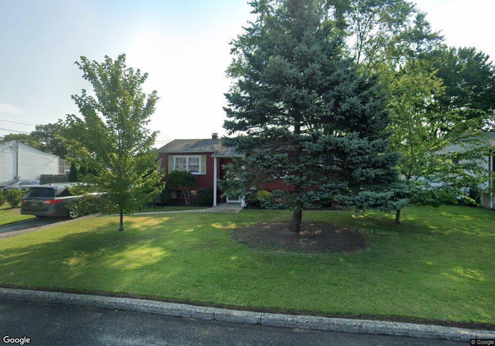 3017 Sipp Ave, Medford, NY 11763 - photo 1