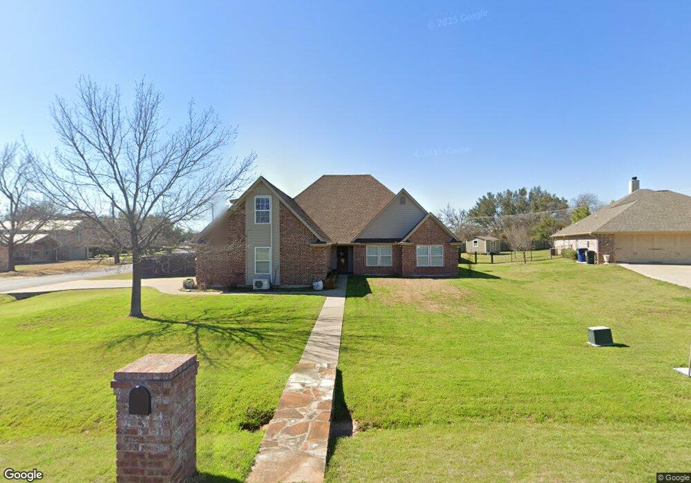300 Casas Del Norte St, Granbury, TX 76049 - photo 1