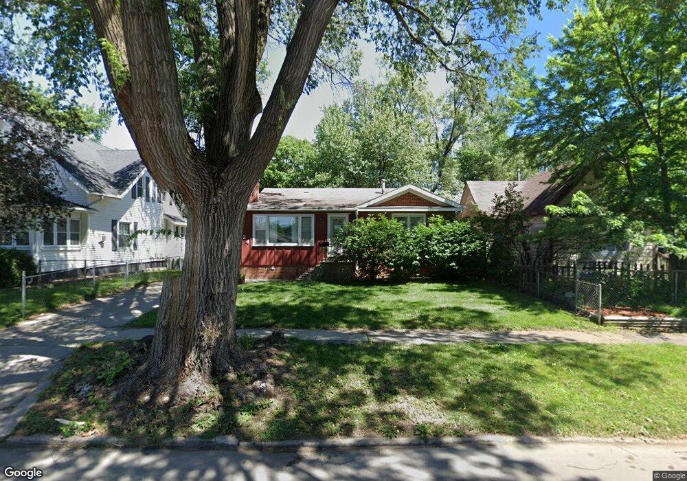 2824 E Walnut St, Des Moines, IA 50317 - photo 1