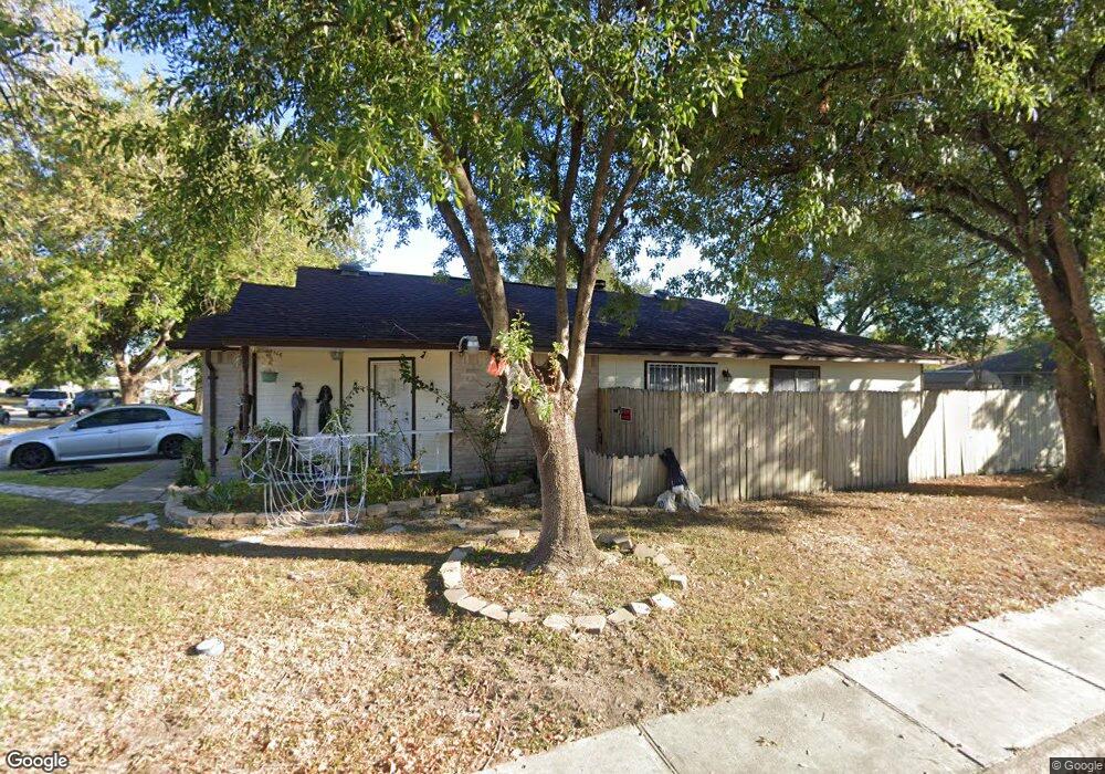 11002 Sacaton Dr, Houston, TX 77086 - photo 1