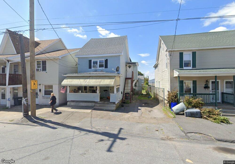 834 N Locust St, Hazleton, PA 18201 - photo 1