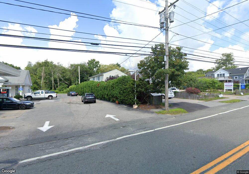 47 North Rd unit A&B, Jamestown, RI 02835 - photo 1