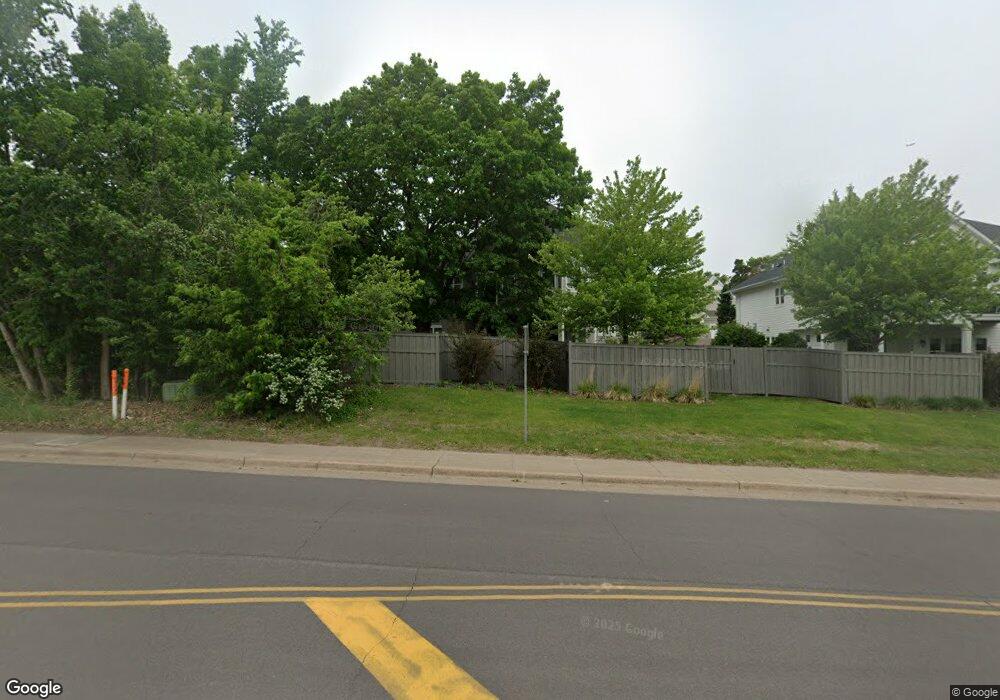 165 Central Ave N, Wayzata, MN 55391 - photo 1