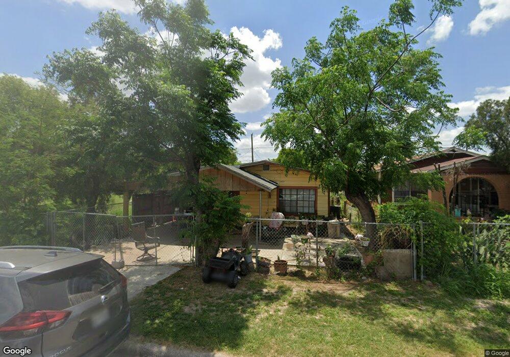 814 E Chapa Ave, Pharr, TX 78577 - photo 1