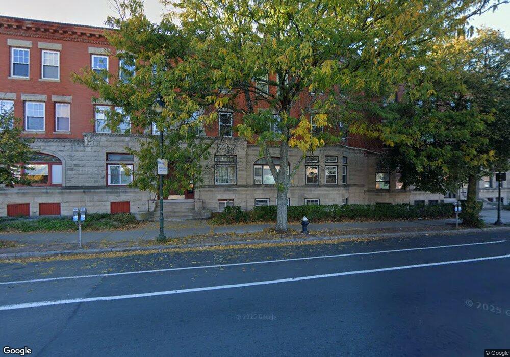 526 Harvard St unit 3, Brookline, MA 02446 - photo 1