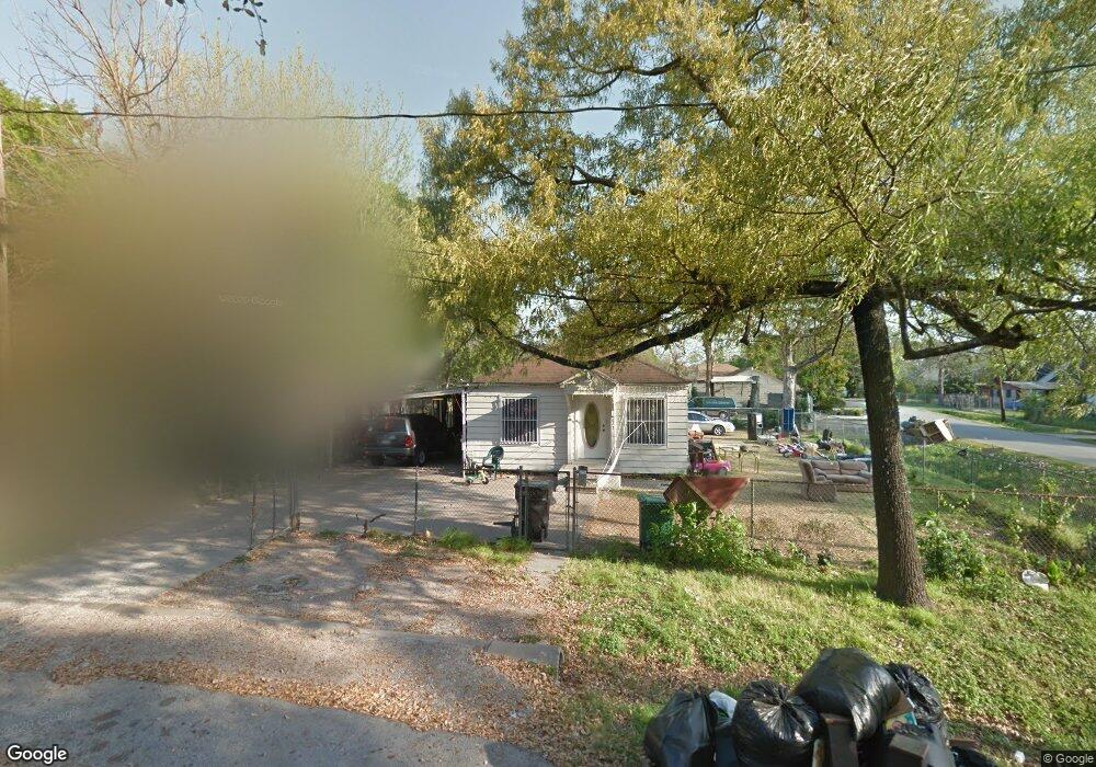 627 Doverside St, Houston, TX 77022 - photo 1