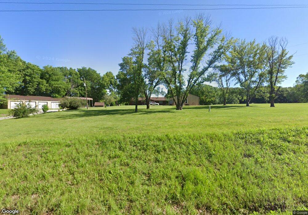 8122 SW 93rd St, Wakarusa, KS 66546 - photo 1