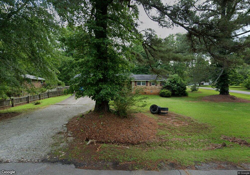 90 W Meadowcliff Cir, Carrollton, GA 30116 - photo 1