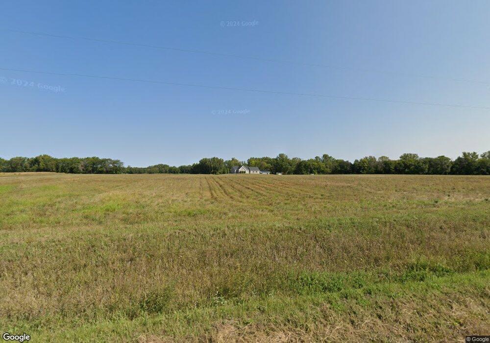 18418 125th St, Columbus Junction, IA 52738 - photo 1