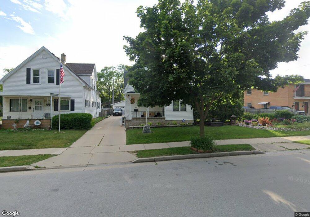 5069 N 127th St, Butler, WI 53007 - photo 1