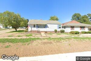 908 7th St, Corning, IA 50841