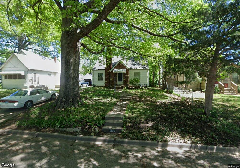1126 SW Medford Ave, Topeka, KS 66604 - photo 1