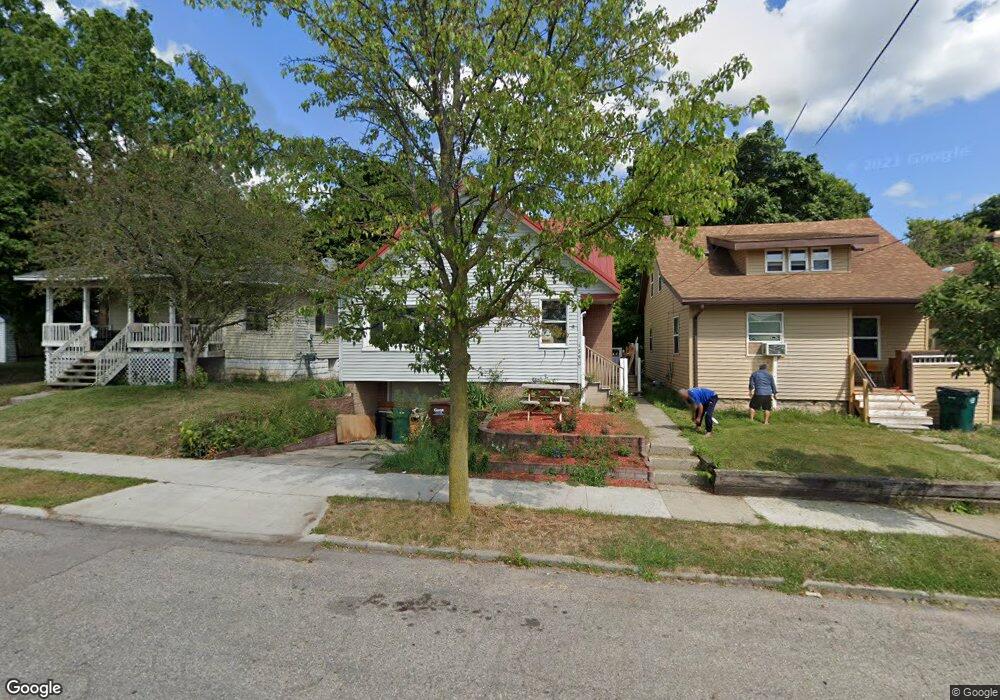 1350 Lansing Ave, Lansing, MI 48915 - photo 1
