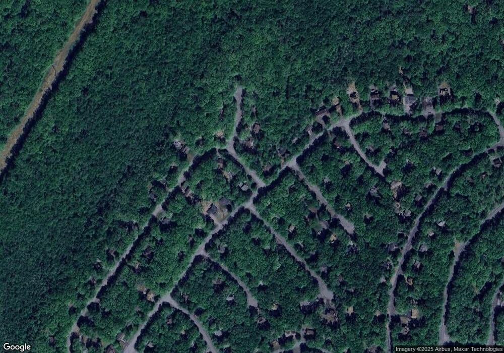 142 Woodacre's Dr, East Stroudsburg, PA 18302 - photo 1