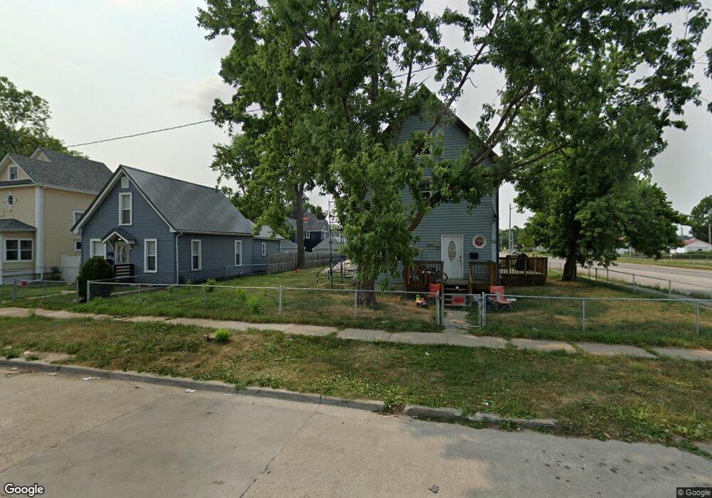 527 6th Ave SW, Cedar Rapids, IA 52404 - photo 1