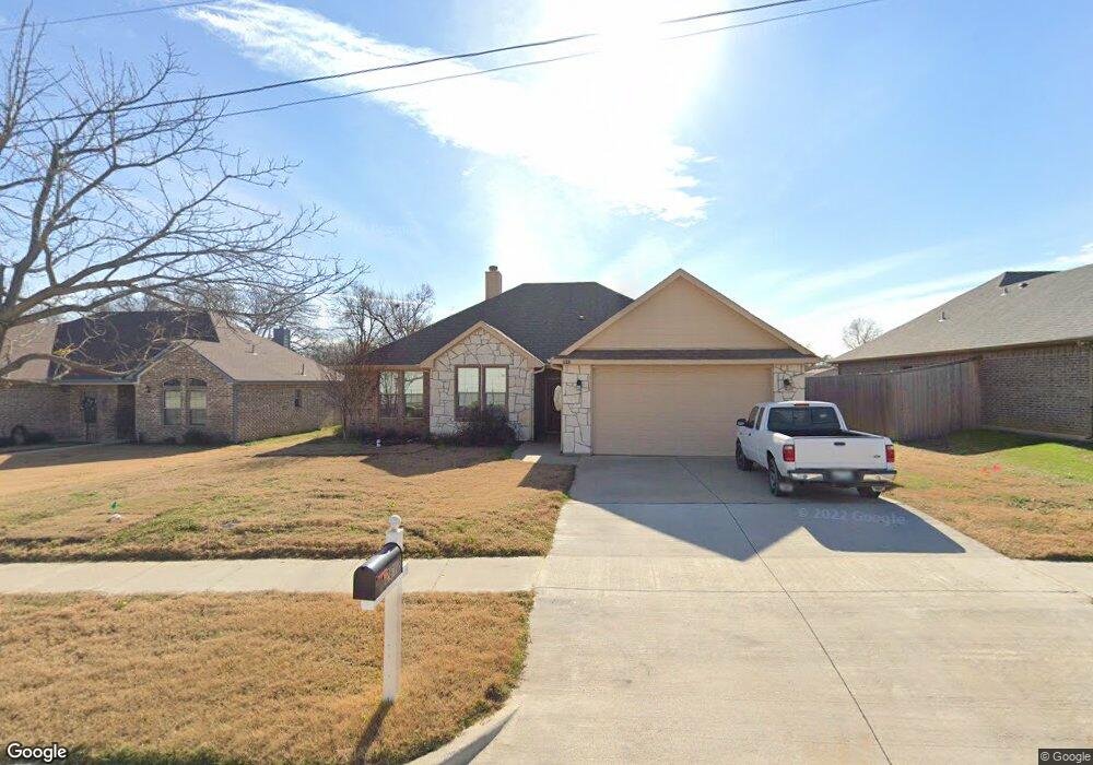 2612 Flora Ln, Denison, TX 75020 - photo 1