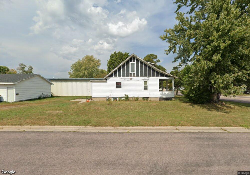 1401 N Broadway St, New Ulm, MN 56073 - photo 1