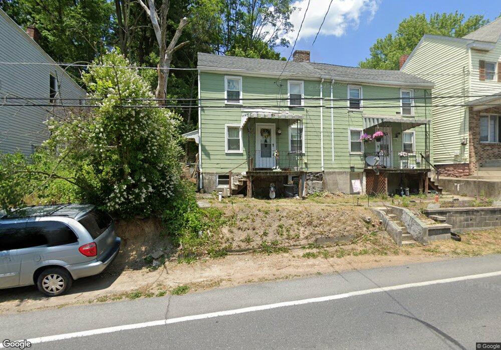 171 Market St, Cumbola, PA 17930 - photo 1