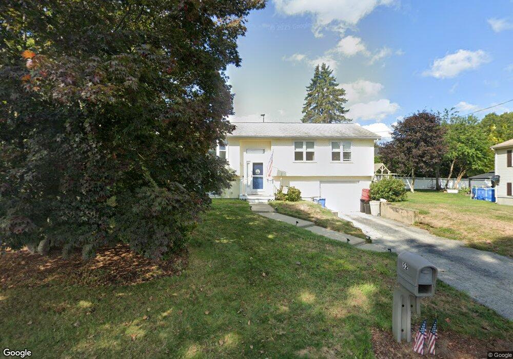 52 Elton Cir, Cranston, RI 02921 - photo 1