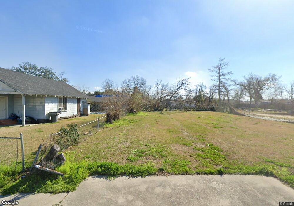 2020 Knapp St, Lake Charles, LA 70601 - photo 1