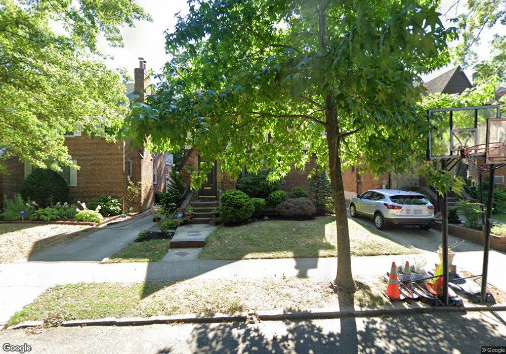 2923 168th St, Flushing, NY 11358 - photo 1