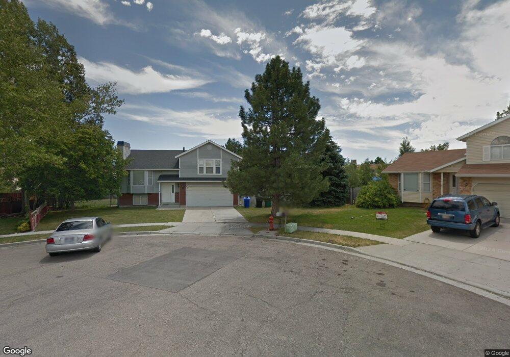 6651 Zinnia Ct, West Jordan, UT 84081 - photo 1