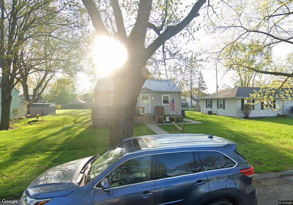 616 Phillip St, Auburn, IN 46706 - photo 1