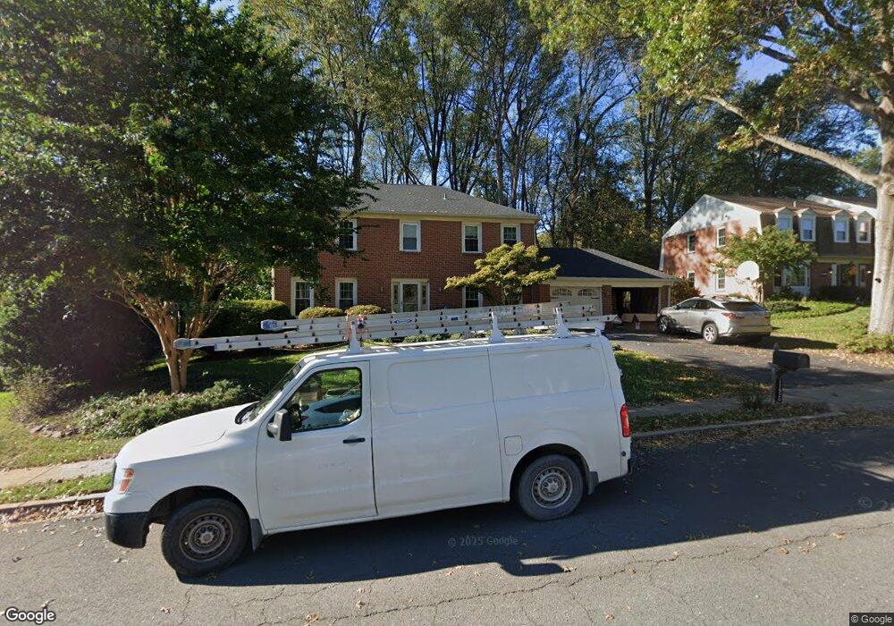 11920 Riders Ln, Reston, VA 20191 - photo 1